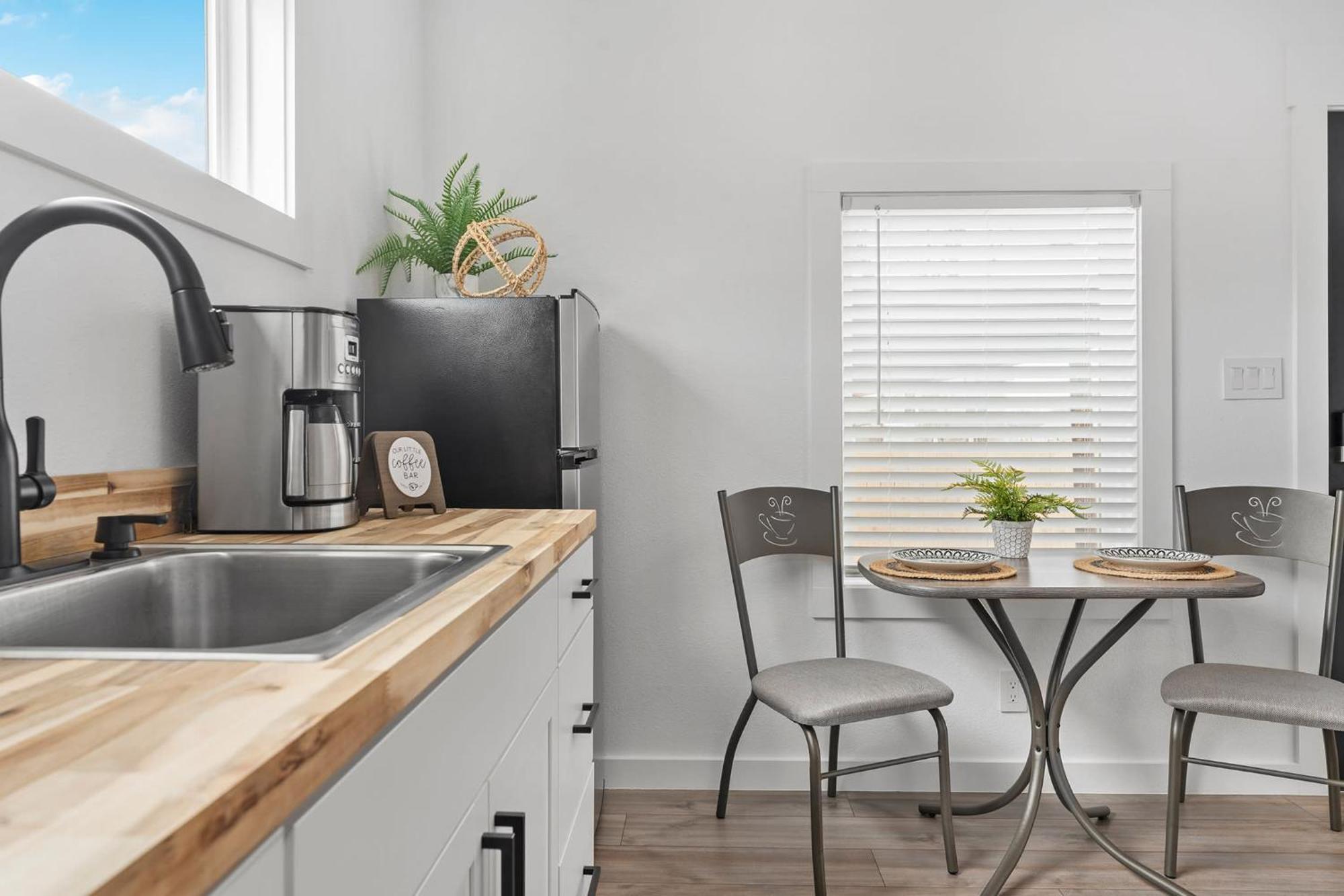 Hidden Cottage Mins To Main St And Sleeps 4 Fredericksburg Extérieur photo