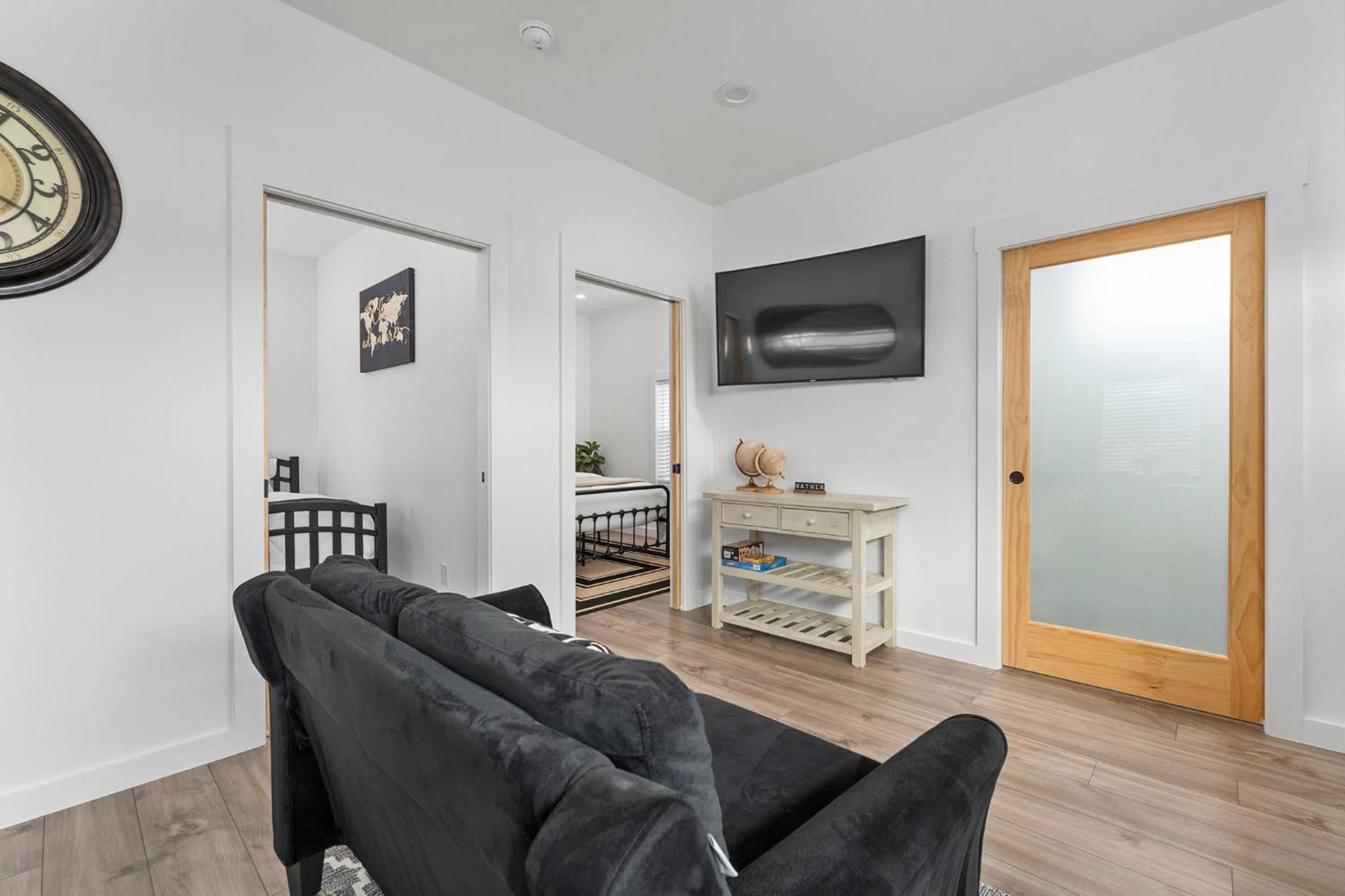 Hidden Cottage Mins To Main St And Sleeps 4 Fredericksburg Extérieur photo